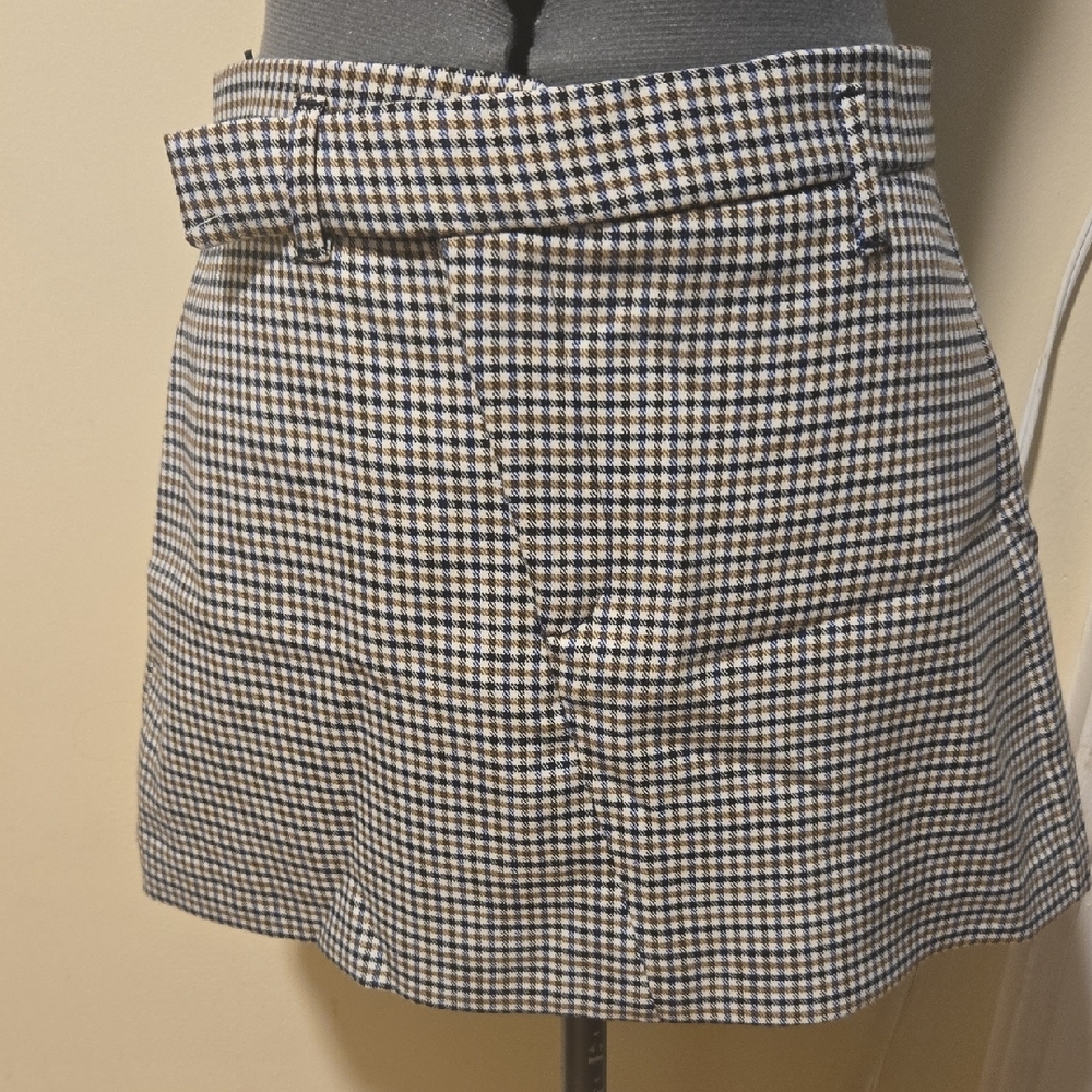 Zara Black and White A-Line Mini Skirt